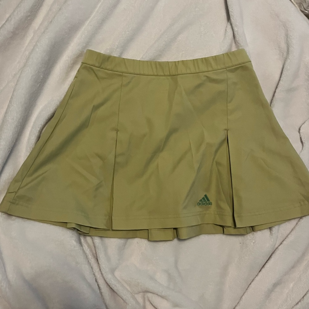 LIGHT GREEN ADIDAS PLEATED TENNIS SKIRT SIZE 10 CLIMALITE Y2K
